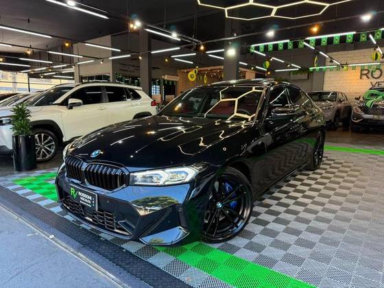 BMW 320i 2.0 16V TURBO FLEX M SPORT AUTOMÁTICO BMW 320i 2.0 16V TURBO FLEX M SPORT AUTOMÁTICO